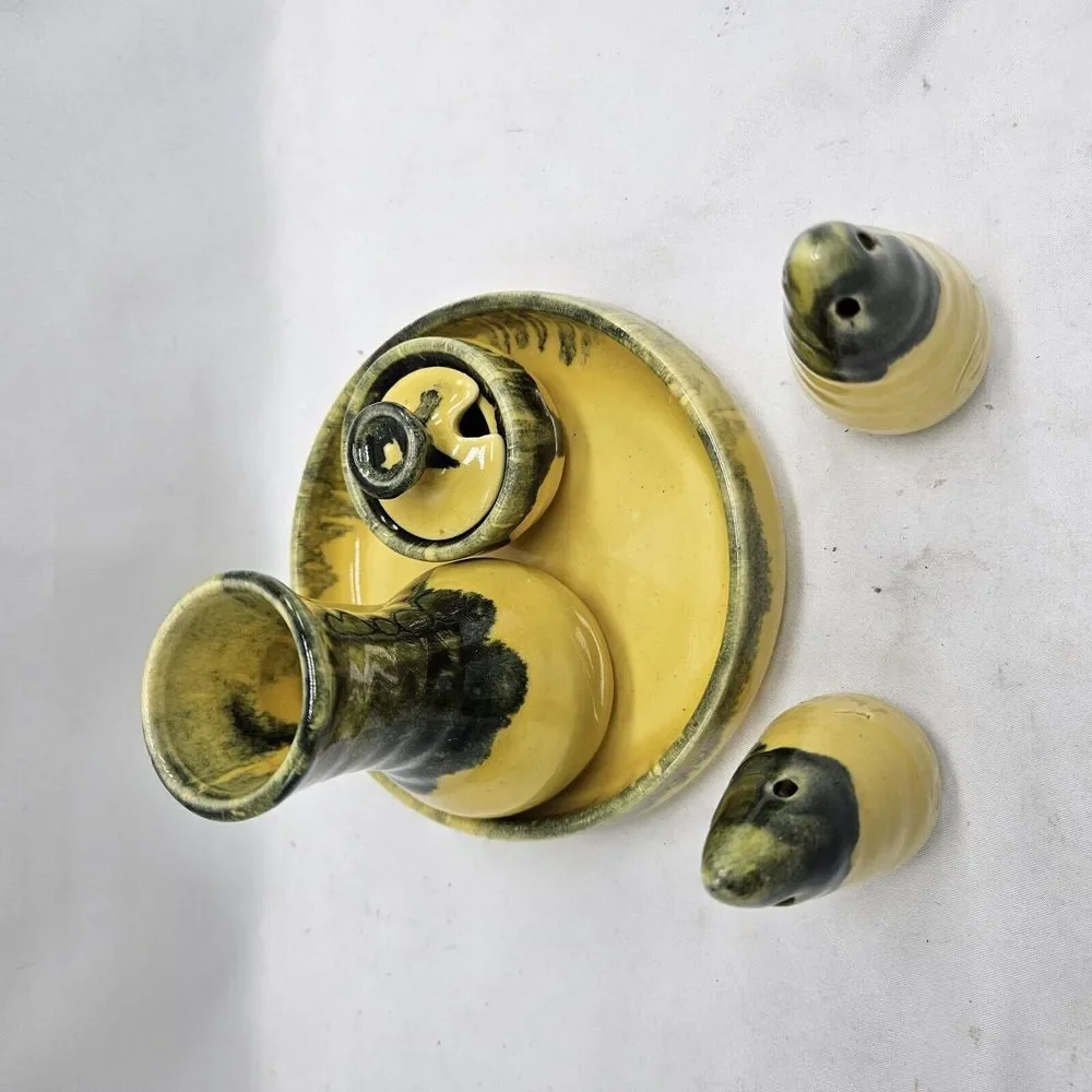 INEKE‎ Victoria BC Drip Pottery Glaze BC Canada  Green Yellow Kitchenware
